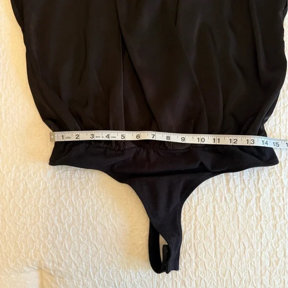 Aiblee Black Surplice Bodysuit - Size Large - Picture 8 of 12